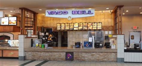 (410) 420-9640. . Taco bell lobby hours